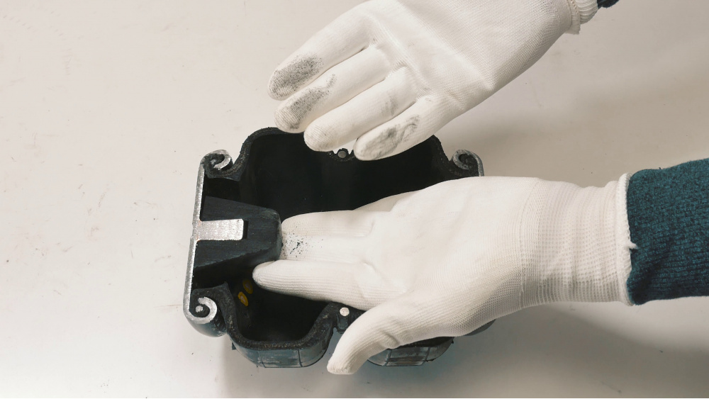 резиновая крошка от отбойника, которая забивает пневмосистему