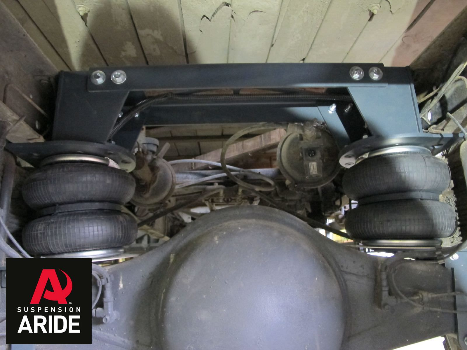 установленный комплект пневмоподвески газ 3309