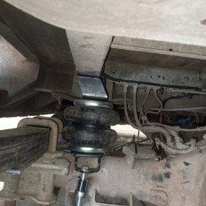 Задняя пневмоподвеска на JAC Sunray, Sollers Atlant односкатная ошиновка