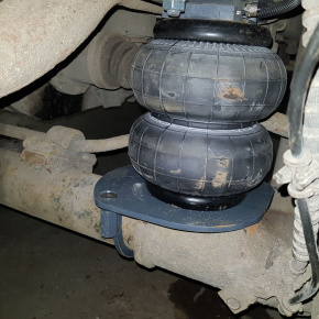 Пневмоподвеска на заднюю ось Dodge Caravan IV, Chrysler Voyager