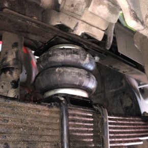 Передняя пневмоподвеска Dongfeng C80L