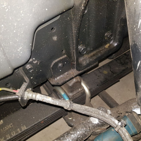 Передняя подвеска Hyundai HD65/72/78, Двигатель D4GA