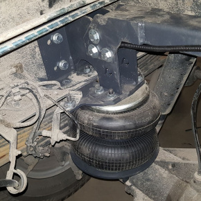 Задняя  пневмоподвеска Iveco Daily 65-70