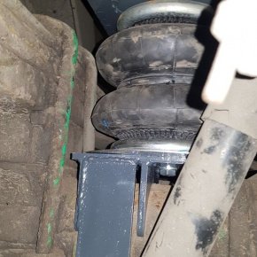 Задняя пневмоподвеска Mercedes-Benz 814 LK