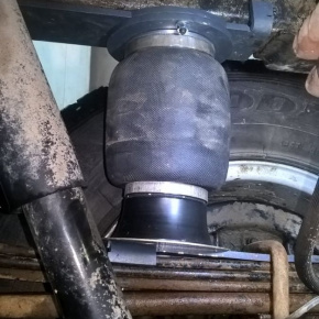 Пневмоподвеска на заднюю ось Nissan Navara D40, комфортный вариант