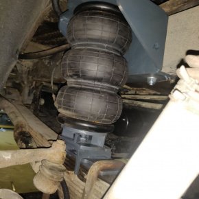 Пневмоподвеска на переднюю ось УАЗ 452 