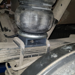 Пневмоподвеска на заднюю ось Mitsubishi L200, 5 поколение (рестайлинг)