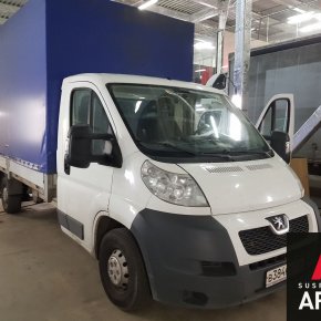 Установка пневмоподвески Peugeot Boxer в Санкт-Петербурге
