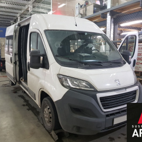 Установка пневмоподвески и системы управления на заднюю ось Peugeot boxer (24.04.2018)