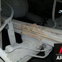 Задний мост с рессорами Toyota Tundra