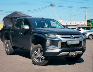 Пневмоподвеска на заднюю ось Mitsubishi L200