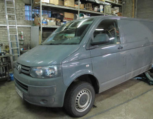 Установка пневмоподвески на Volkswagen Transporter T5
