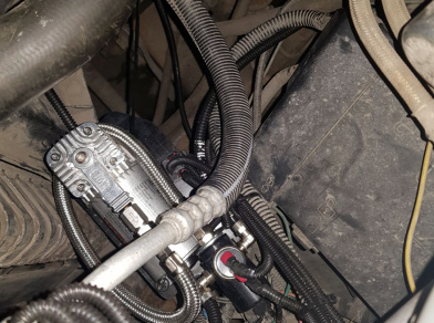 Рис. 6 Наши проекты: Пневмоподвеска на GMC Savanna для комфорта - Этапы установки