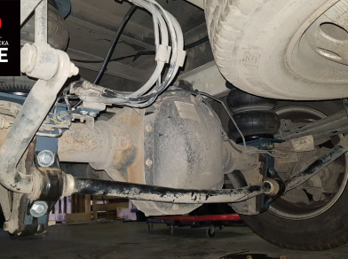 Рис. 4 Наши проекты: Пневмоподвеска на ﻿Ford Transit RWD с гарантией - Этапы установки