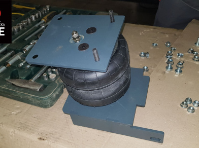 Рис. 26 Наши проекты: Пневмоподвеска на ﻿Iveco Daily 50C для усиления - Этапы установки