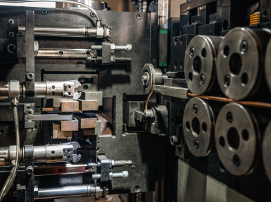 Рис. 1 Участок гибки колец