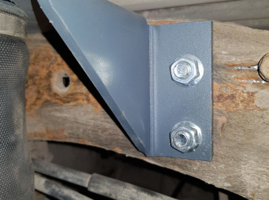 Рис. 6 Наши проекты: Пневмоподвеска на GMC Savanna - Этапы установки