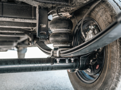 Рис. 3 Наши проекты: Пневмоподвеска на MAXUS V80