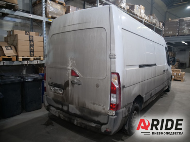 Рис. 2 Наши проекты: Пневмоподвеска на Renault Master