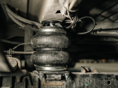 Рис. 5 Наши проекты: Пневмоподвеска на Renault Master