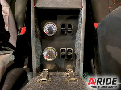 Рис. 5 Наши проекты: Пневматическая подвеска на Лада Нива 