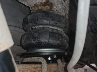 Рис. 2 Наши проекты: Установка пневмоподвески Ниссан Навара