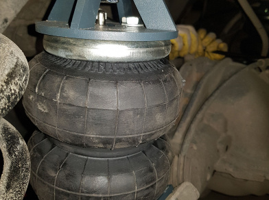 Рис. 4 Наши проекты: Пневмоподвеска на Dodge Ram 1500 с гарантией - Этапы установки