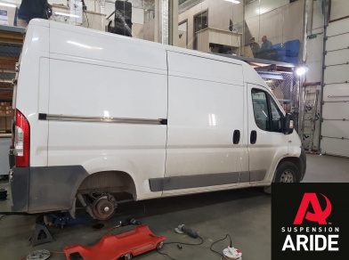 Рис. 2 Наши проекты: Пневмоподвеска на Fiat Ducato с заменой пневмы - Этапы установки