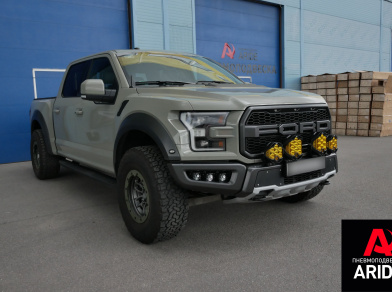 Рис. 1 Наши проекты: Задние пневмоподушки на Форд Раптор Ф150 - установка