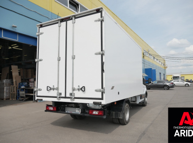 Рис. 2 Наши проекты: Пневмоподвеска задняя ось Форд Транзит