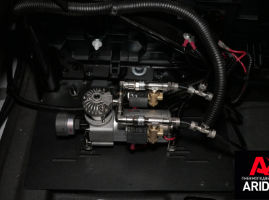 Рис. 7 Наши проекты: Пневмоподвеска задняя ось Форд Транзит