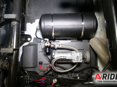 Рис. 6 Наши проекты: Установка пневматической подвески на Ford Transit