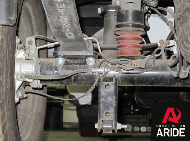 Рис. 1 Наши проекты: Пневмоподвеска на Ford Transit RWD с заменой пневмы - Этапы установки