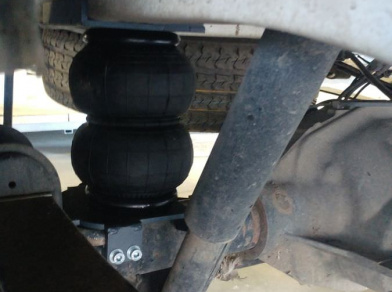 Рис. 3 Наши проекты: Пневмоподвеска на Ford Transit RWD от производителя - Этапы установки