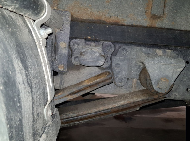 Рис. 6 Наши проекты: Пневмоподвеска для Газели с закабинным спальником