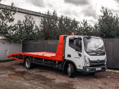 Рис. 1 Валдай 8 NEXT эвакуатор на пневмоподвеске 