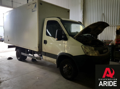 Рис. 2 Наши проекты: Пневмоподвеска на IVECO Daily 50C - Этапы установки