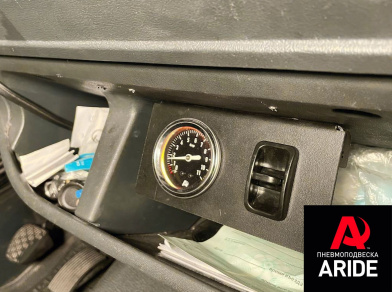 Рис. 4 Наши проекты: Установка комплекта пневмоподвески на Mercedes-Benz Atego