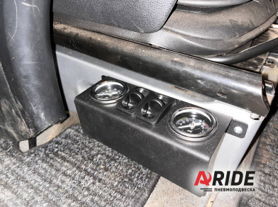 Рис. 3 Наши проекты: Установка пневмоподвески на Mercedes-Benz Sprinter W906