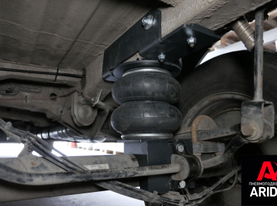 Рис. 4 Наши проекты: Пневмоподвеска на заднюю ось Mercedes Sprinter