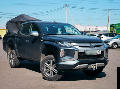 Рис. 1 Наши проекты: Пневмоподвеска на заднюю ось Mitsubishi L200