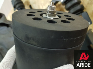 Рис. 8 Наши проекты: установка пневмоэлементов в пружины Nissan Pathfinder 51