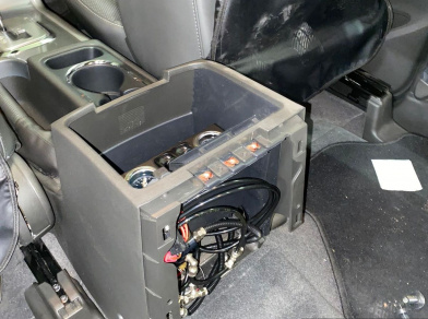 Рис. 8 Наши проекты: Пневмоподвеска на заднюю ось Nissan Navara D40