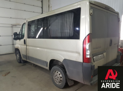 Наши проекты: Пневмоподвеска на Peugeot Boxer для грузоподъемности - Этапы установки от компании «ARIDE». Доступные цены, гарантия, для заказа и получения консультации звоните 8 (800) 707-52-13. Рис. 6 Наши проекты: Пневмоподвеска на Peugeot Boxer для грузоподъемности - Этапы установки