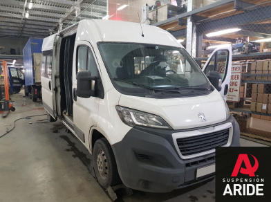 Рис. 7 Наши проекты: Пневмоподвеска на Peugeot Boxer для комфорта - Этапы установки