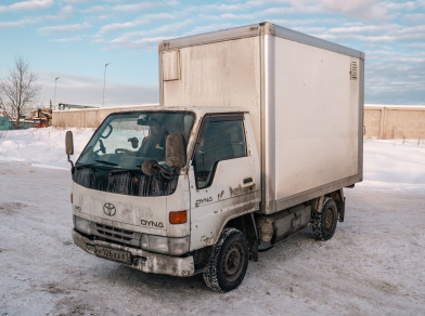 Рис. 1 Пневматические подушки на Тойота Дюна