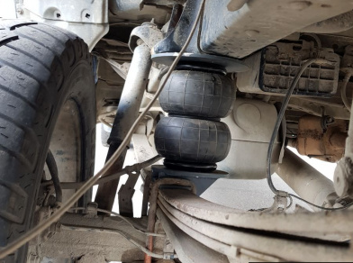 Рис. 13 Наши проекты: Пневмоподвеска на Toyota Tundra для усиления - Этапы установки