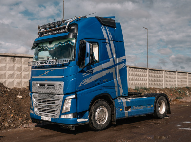 Рис. 1 Наши проекты: Пневматические подушки на перед Вольво ФШ 16