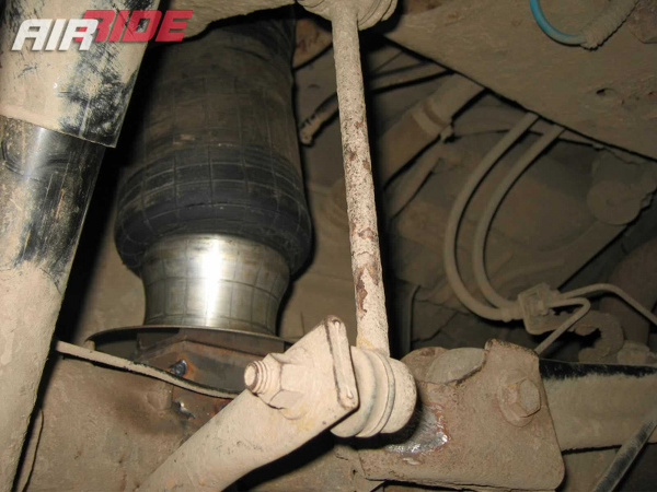 Установка пневмоподвески на внедорожник Шевроле Тахо 2001 г.в. - фото и описание работ, технические детали проекта и характеристики