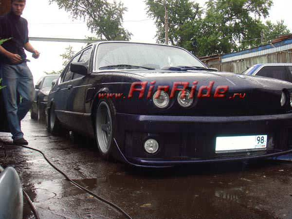 Пневмоподвеска на автомобиль, пневмоподвеска, пневмоподушки, пневмоамортизаторы, пневмоподвеска на BMW E23 Акула